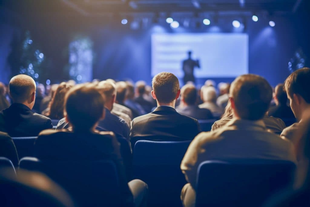 FI Group promove fórum sobre Inovação e Neoindustrialização focando políticas públicas e parcerias estratégicas